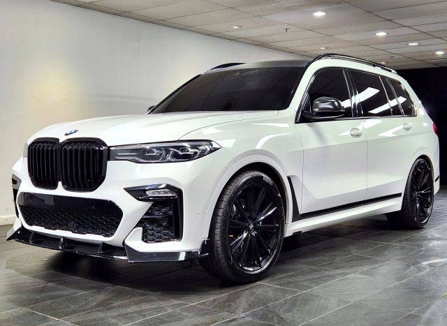 2021 BMW X7 xDrive40i AWD photo