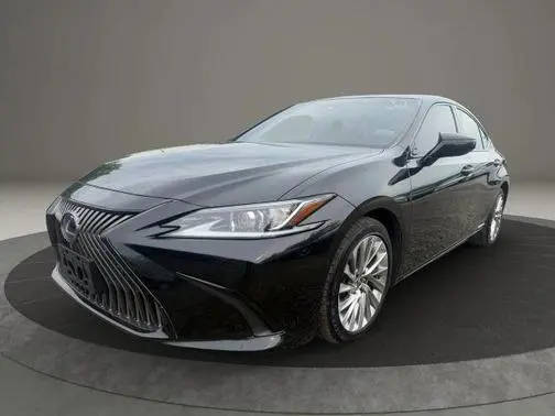 2020 Lexus ES ES 300h Luxury FWD photo