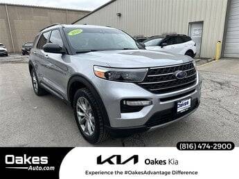 2020 Ford Explorer XLT 4WD photo