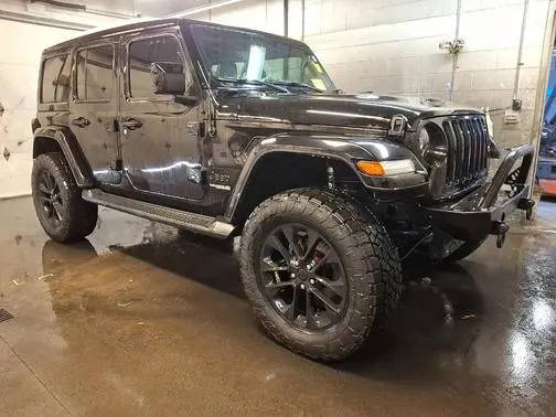 2020 Jeep Wrangler Unlimited Sahara High Altitude 4WD photo