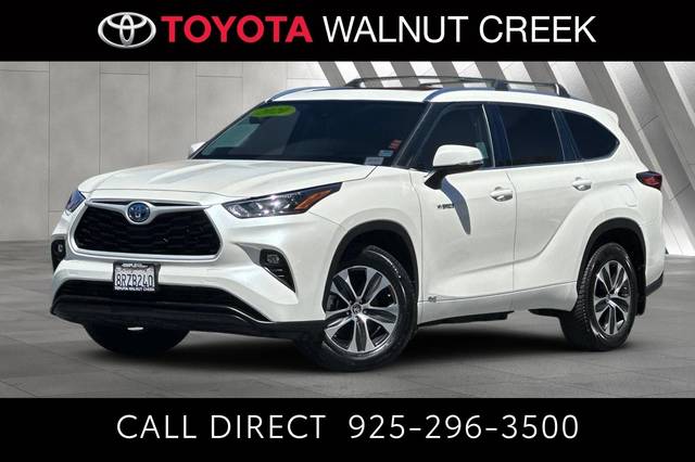 2020 Toyota Highlander Hybrid XLE AWD photo