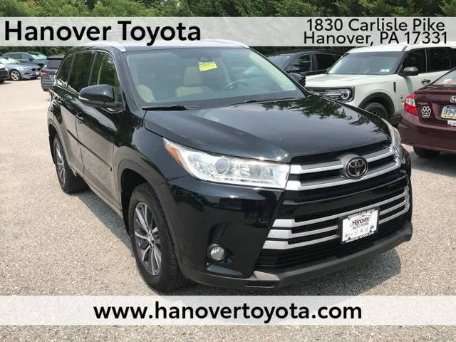 2017 Toyota Highlander XLE AWD photo
