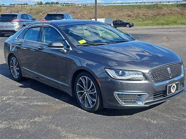 2020 Lincoln MKZ Reserve AWD photo