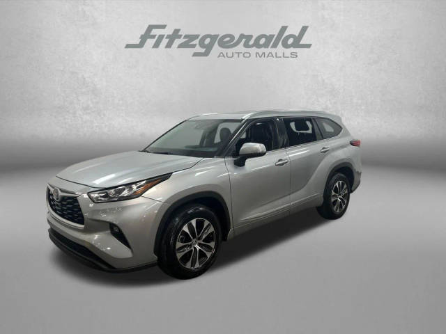 2020 Toyota Highlander XLE FWD photo