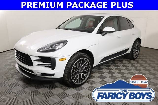 2020 Porsche Macan AWD photo