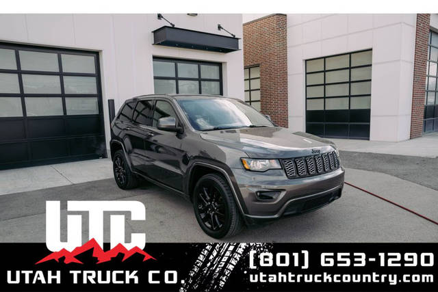 2020 Jeep Grand Cherokee Altitude 4WD photo