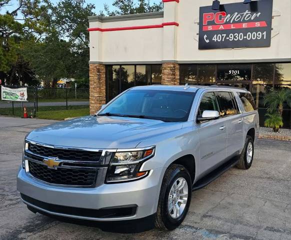 2020 Chevrolet Suburban LT 4WD photo