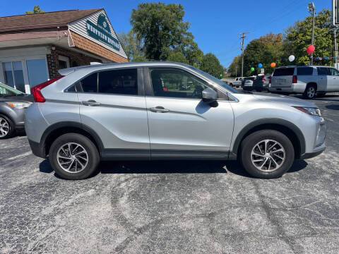 2020 Mitsubishi Eclipse Cross ES 4WD photo