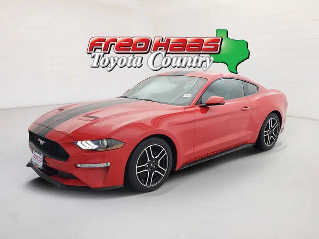 2020 Ford Mustang EcoBoost RWD photo