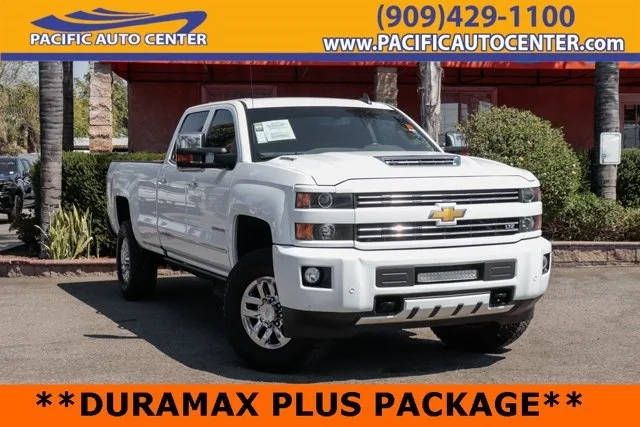 2018 Chevrolet Silverado 2500HD LTZ 4WD photo