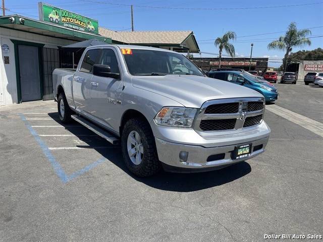 2017 Ram 1500 SLT 4WD photo