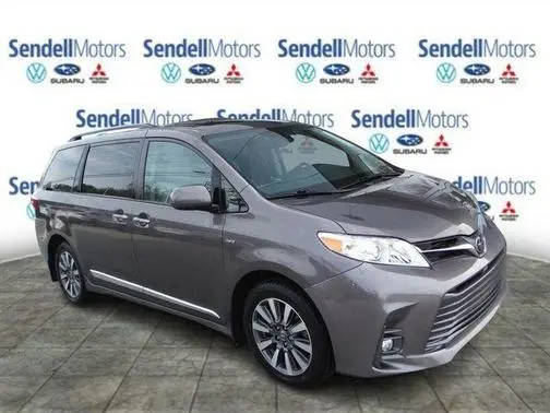 2020 Toyota Sienna XLE AWD photo