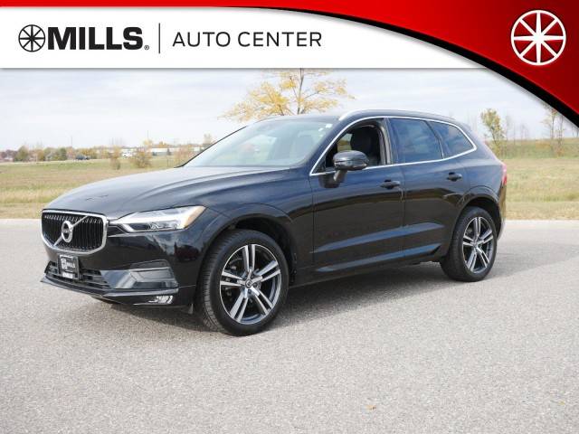 2021 Volvo XC60 Momentum AWD photo