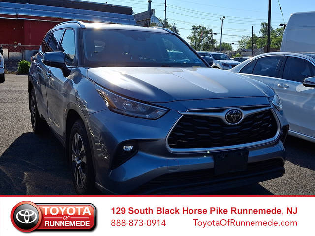 2020 Toyota Highlander XLE AWD photo