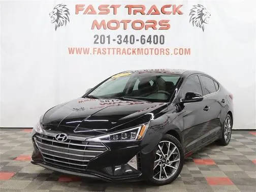 2020 Hyundai Elantra Limited FWD photo