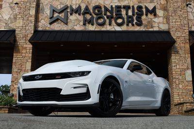 2021 Chevrolet Camaro 2SS RWD photo