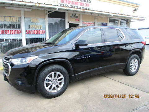 2020 Chevrolet Traverse LS FWD photo