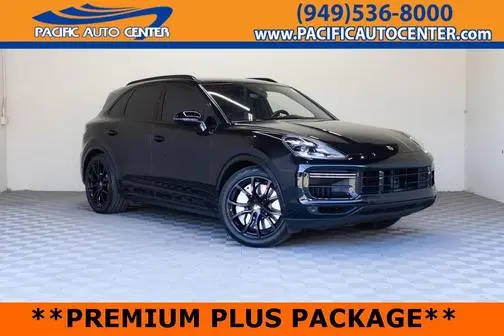 2020 Porsche Cayenne Turbo AWD photo