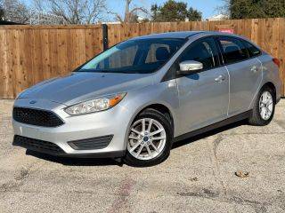 2017 Ford Focus SE FWD photo