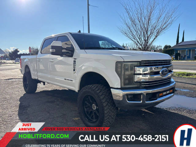 2019 Ford F-250 Super Duty LARIAT 4WD photo