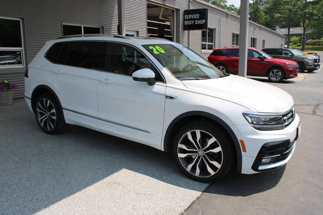 2020 Volkswagen Tiguan SEL Premium R-Line AWD photo