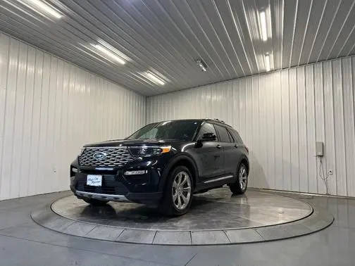 2020 Ford Explorer Platinum 4WD photo
