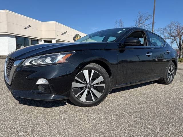 2020 Nissan Altima 2.5 SV FWD photo