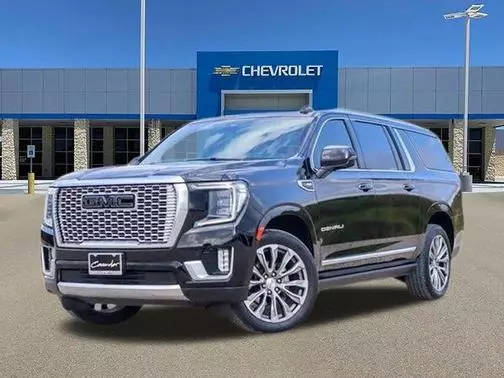 2021 GMC Yukon XL Denali 4WD photo