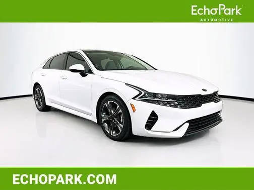 2021 Kia K5 EX FWD photo