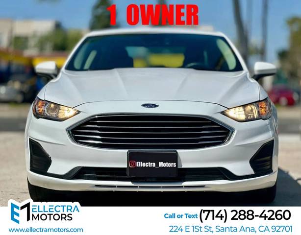 2020 Ford Fusion SE FWD photo
