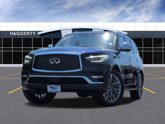 2019 Infiniti QX80 LUXE 4WD photo