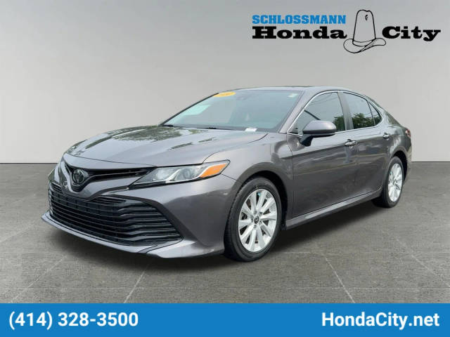 2020 Toyota Camry LE FWD photo