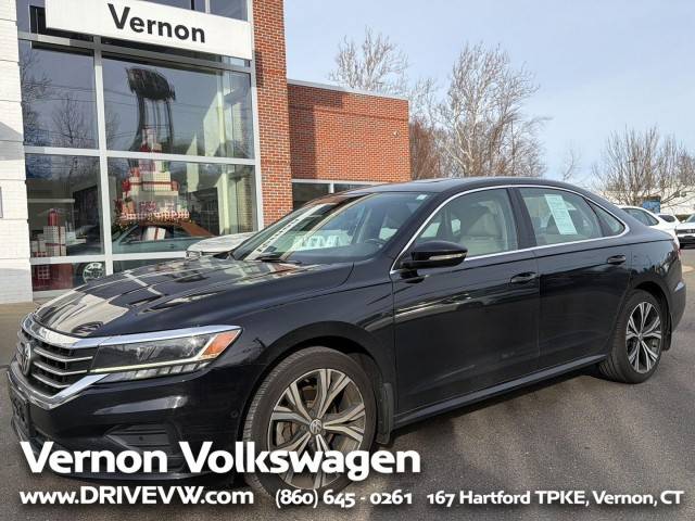 2020 Volkswagen Passat 2.0T SEL FWD photo