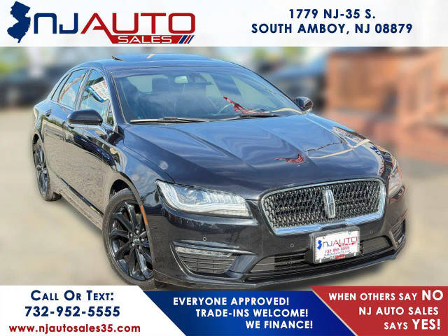 2020 Lincoln MKZ Reserve AWD photo