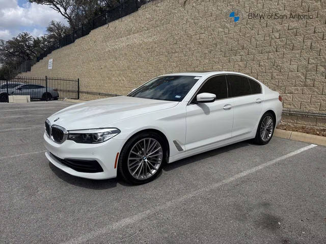 2020 BMW 5 Series 540i RWD photo