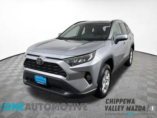 2020 Toyota RAV4 XLE AWD photo