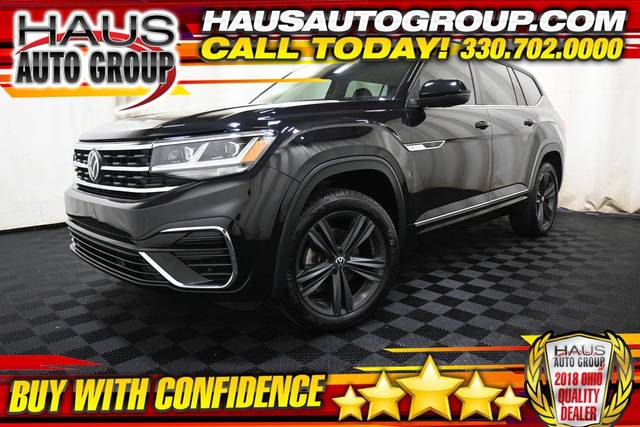 2021 Volkswagen Atlas 3.6L V6 SE w/Technology R-Line AWD photo