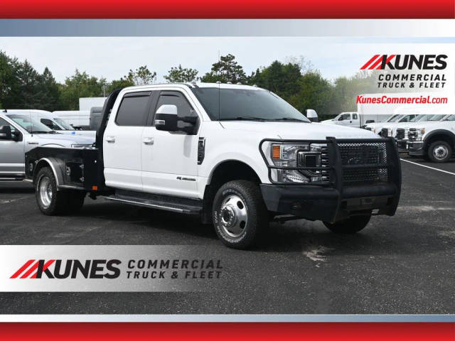 2020 Ford F-350 Super Duty LARIAT 4WD photo