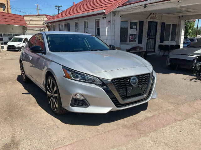 2020 Nissan Altima 2.5 SR AWD photo