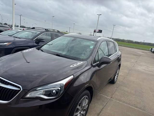 2020 Buick Envision Essence AWD photo