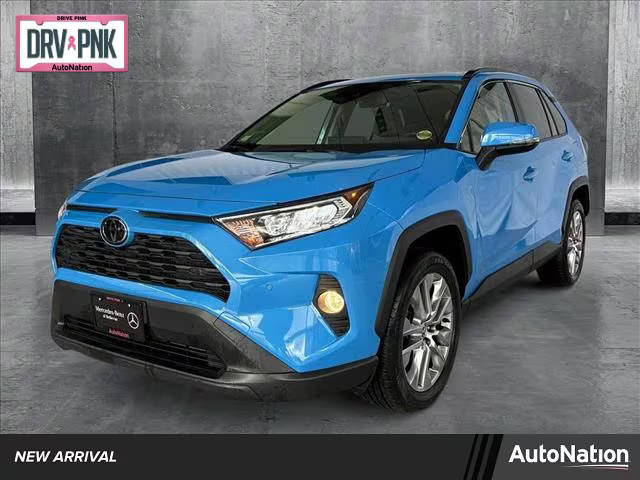 2020 Toyota RAV4 XLE Premium AWD photo