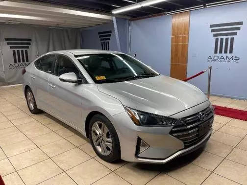 2019 Hyundai Elantra SEL FWD photo