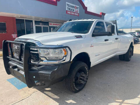 2020 Ram 3500 Tradesman 4WD photo