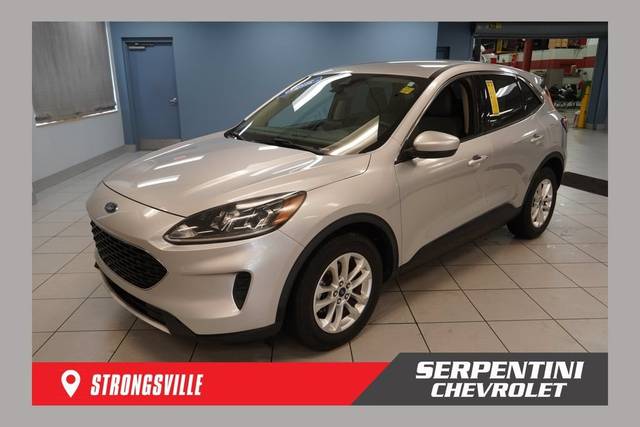 2020 Ford Escape SE FWD photo