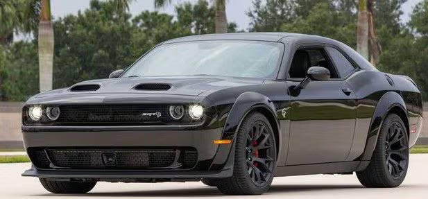 2020 Dodge Challenger SRT Hellcat Redeye Widebody RWD photo