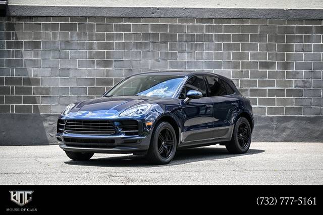 2020 Porsche Macan AWD photo