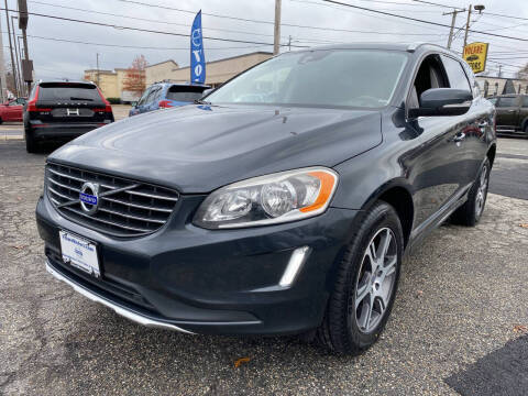 2015 Volvo XC60 T6 AWD photo