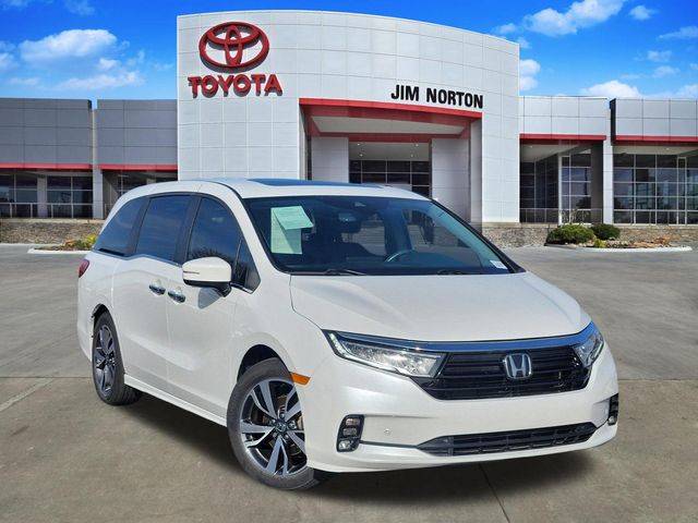 2021 Honda Odyssey Touring FWD photo