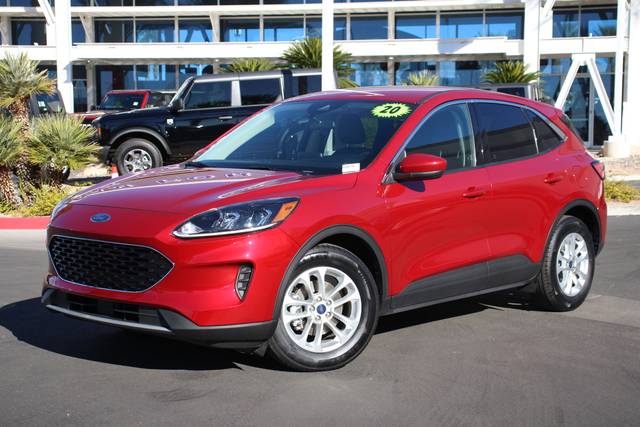 2020 Ford Escape SE FWD photo