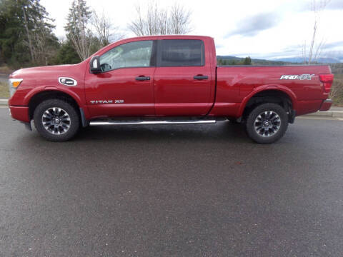 2016 Nissan Titan XD PRO-4X 4WD photo